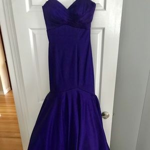 Mac Duggal Gown Size 10